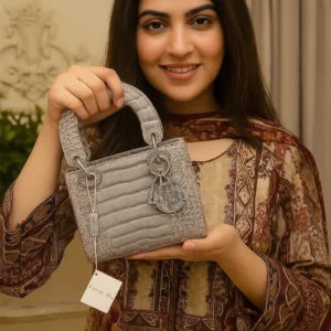 lady dior small size bag