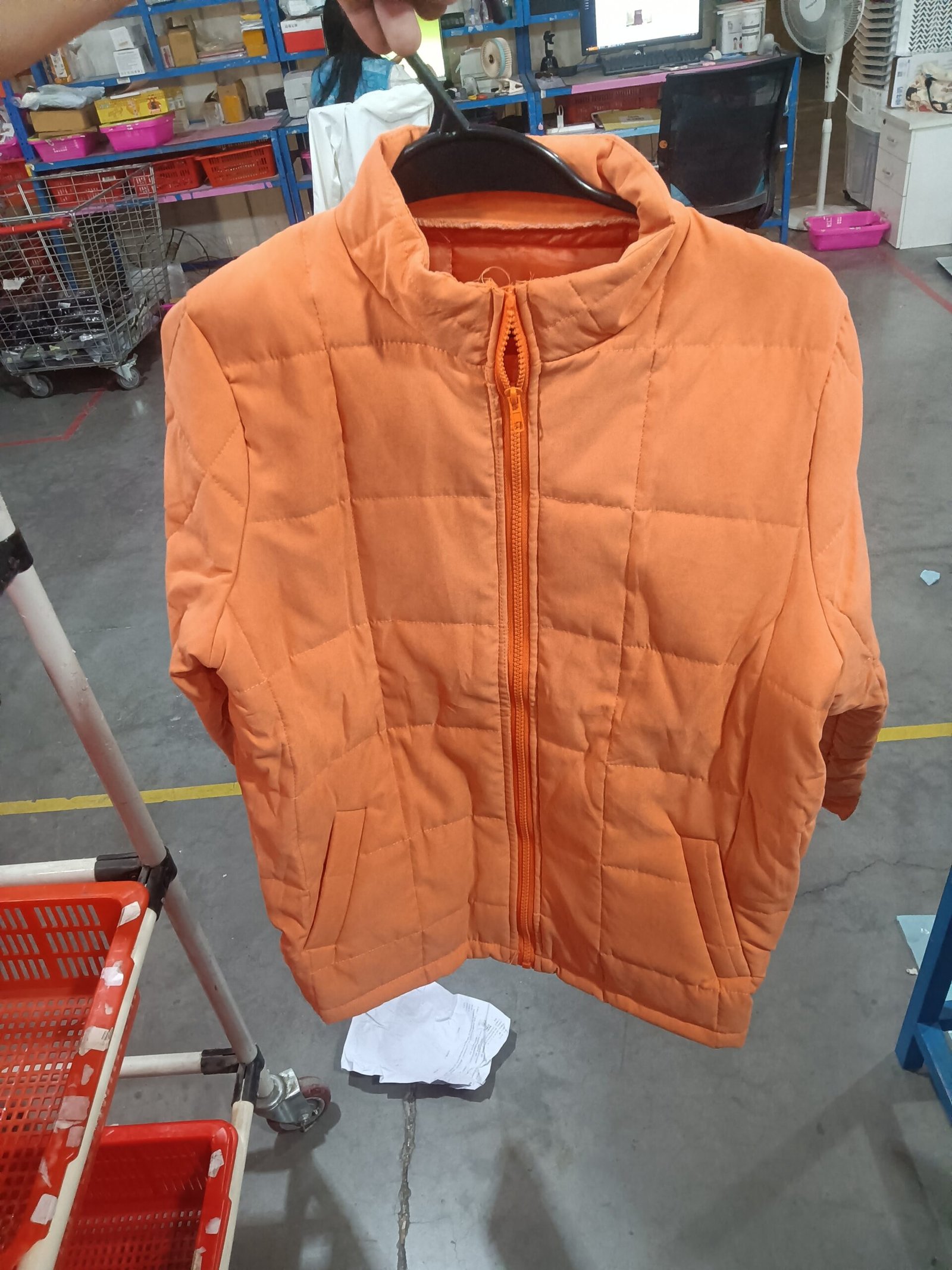 Winter Zip-up Stand Collar Coat With Pockets Fashion Solid Color Plaid Long Sleeved Jacket Women's Clothing - Image 10